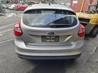 2015 Ford Focus AMBIENTE image 5
