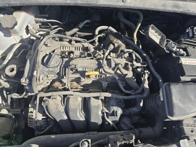 kia Sportage SL PLATINUM Feb 2014 Parts & Wrecking