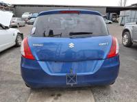 2016 Suzuki Swift GL image 5