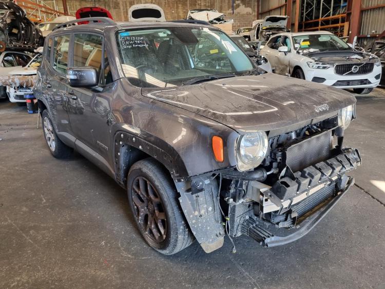 jeep Renegade LONGITUDE BU 2017 Parts & Wrecking