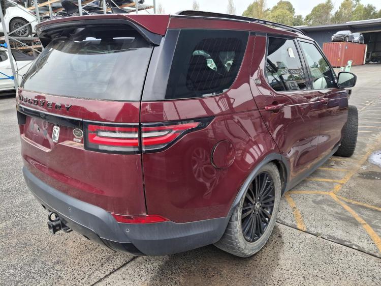 land rover Discovery 2.0 SD4  HSE May 2017 Parts & Wrecking