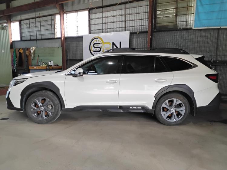 subaru Outback BASE Oct 2021 Parts & Wrecking