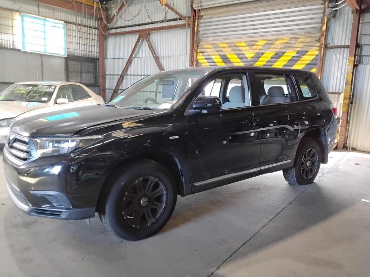 toyota Kluger KX-R May 2011 Parts & Wrecking