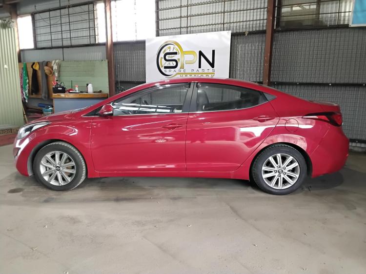 hyundai Elantra SE Oct 2014 Parts & Wrecking