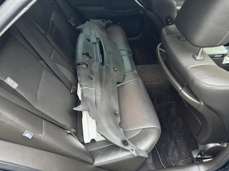 toyota Crown GWS204 Oct 2009 Parts & Wrecking