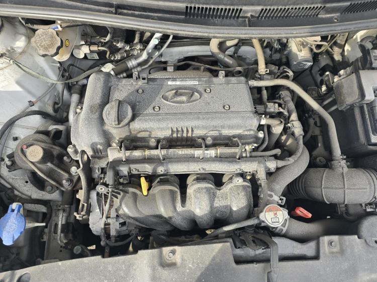 hyundai Accent RB ACTIVE Nov 2014 Parts & Wrecking