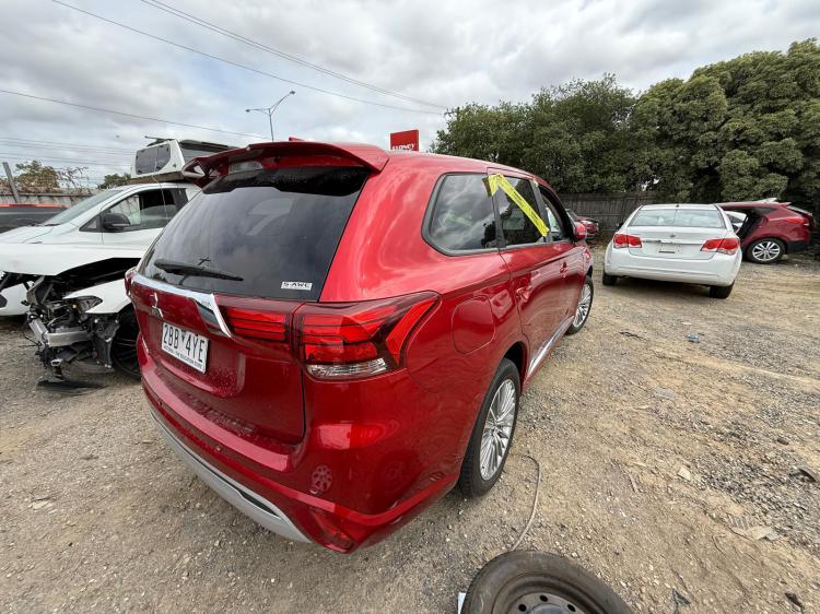 mitsubishi Outlander ZK-ZL Jul 2021 Parts & Wrecking
