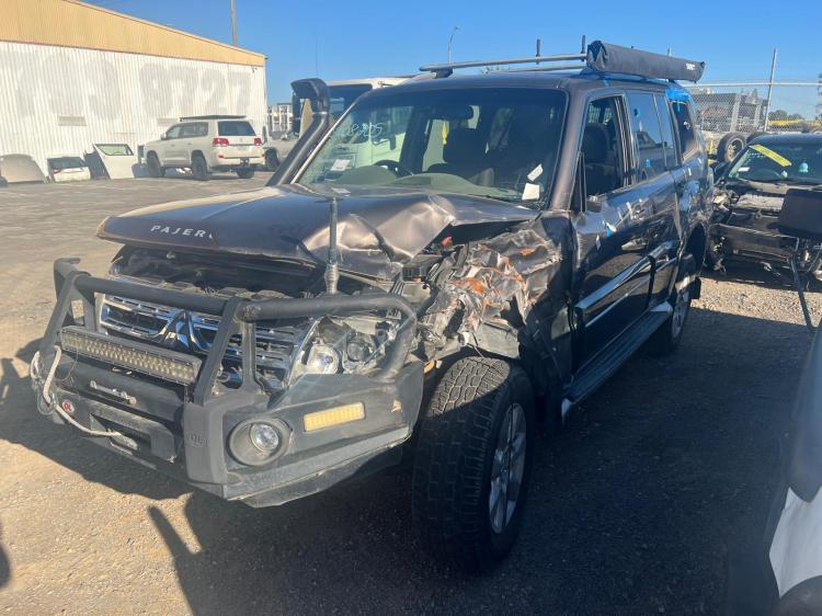 mitsubishi Pajero NS-NW Sep 2010 Parts & Wrecking