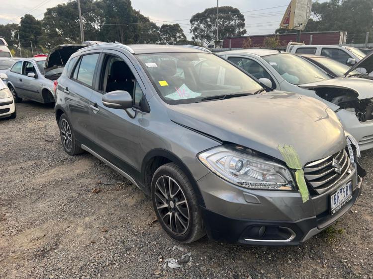 suzuki S-cross JY Feb 2014 Parts & Wrecking