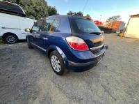 2004 Holden Astra AH image 5