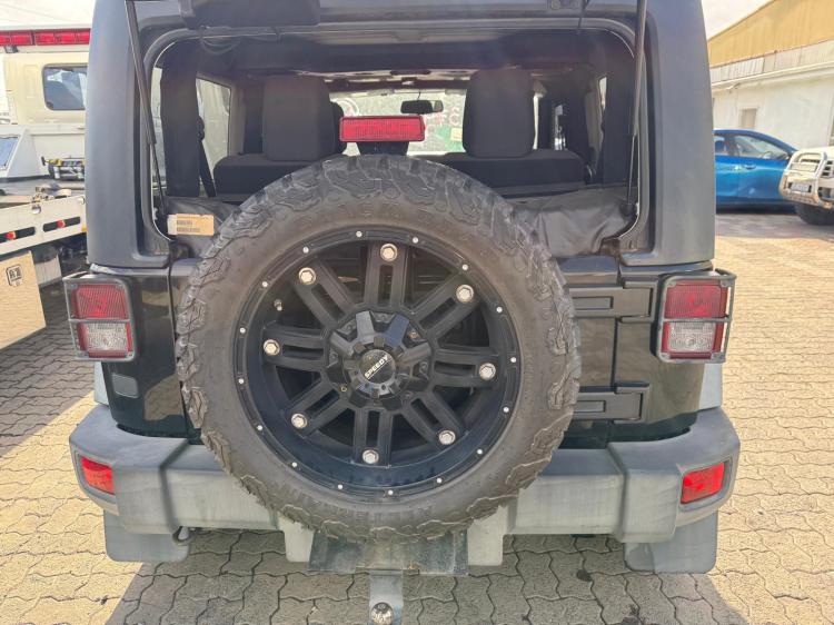 jeep Wrangler JK Aug 2012 Parts & Wrecking