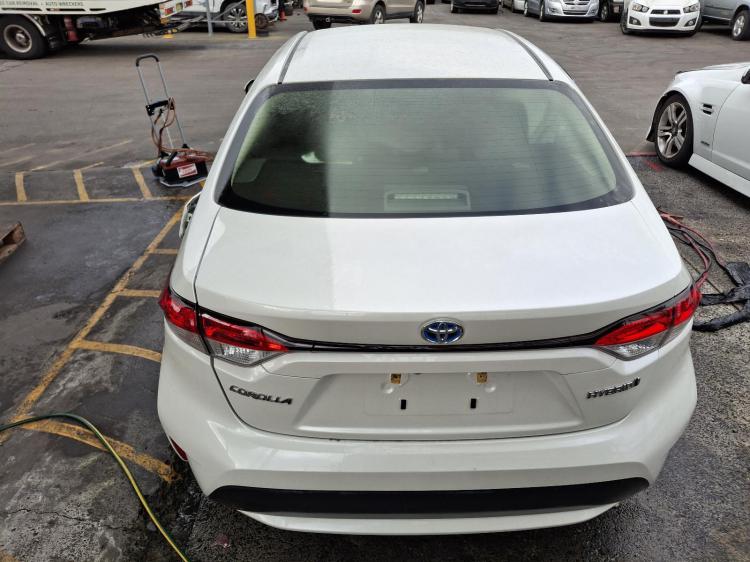 toyota Corolla ZWE211R Mar 2020 Parts & Wrecking