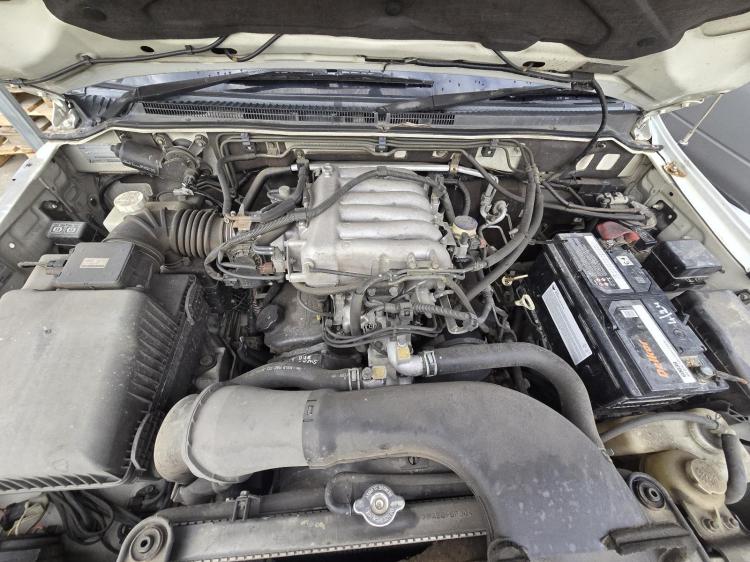 mitsubishi Pajero NP EXCEED Dec 2004 Parts & Wrecking