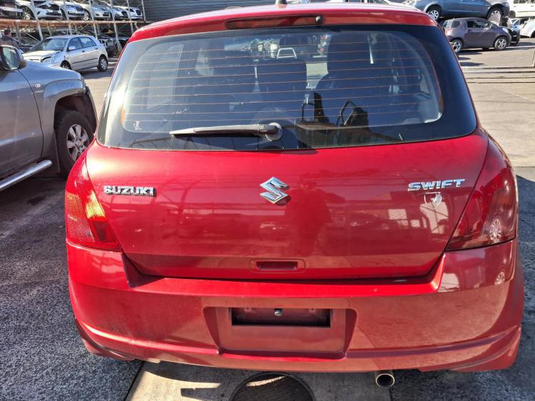 suzuki Swift EZ Jun 2006 Parts & Wrecking