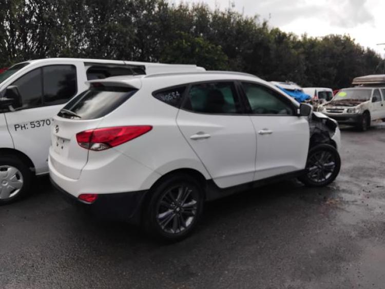 hyundai Ix35 Nov 2014 Parts & Wrecking