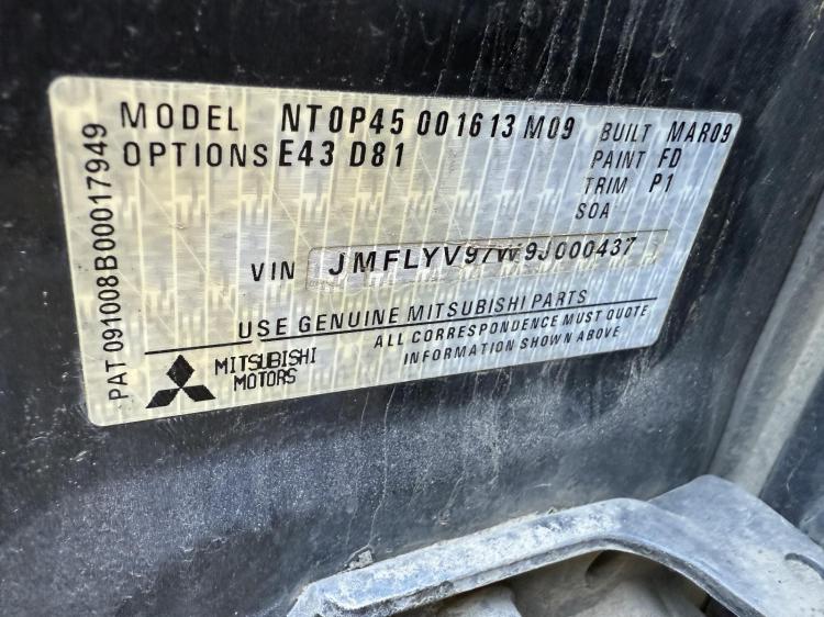 mitsubishi Pajero NS Jan 2009 Parts & Wrecking