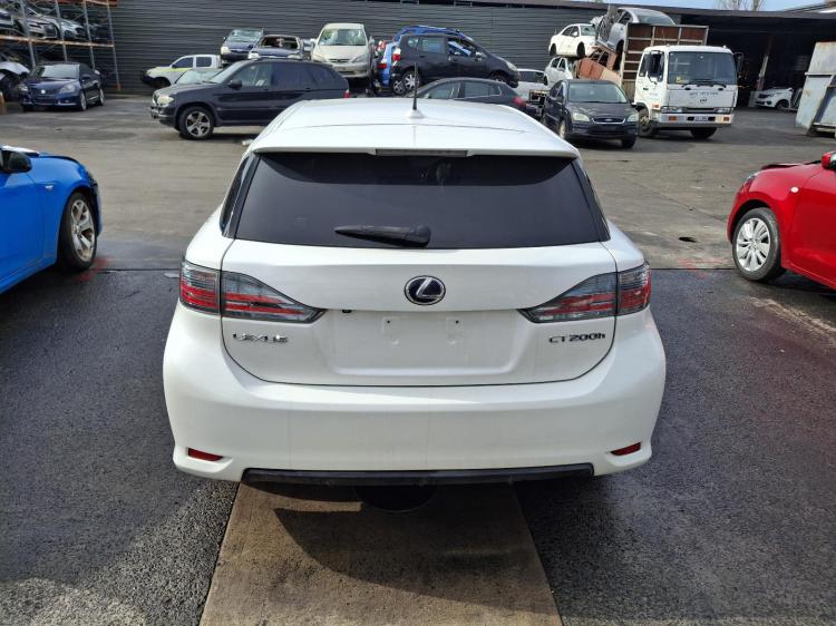 lexus Ct200 ZWA10R Feb 2011 Parts & Wrecking
