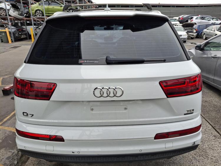 audi Q7 4M Dec 2017 Parts & Wrecking