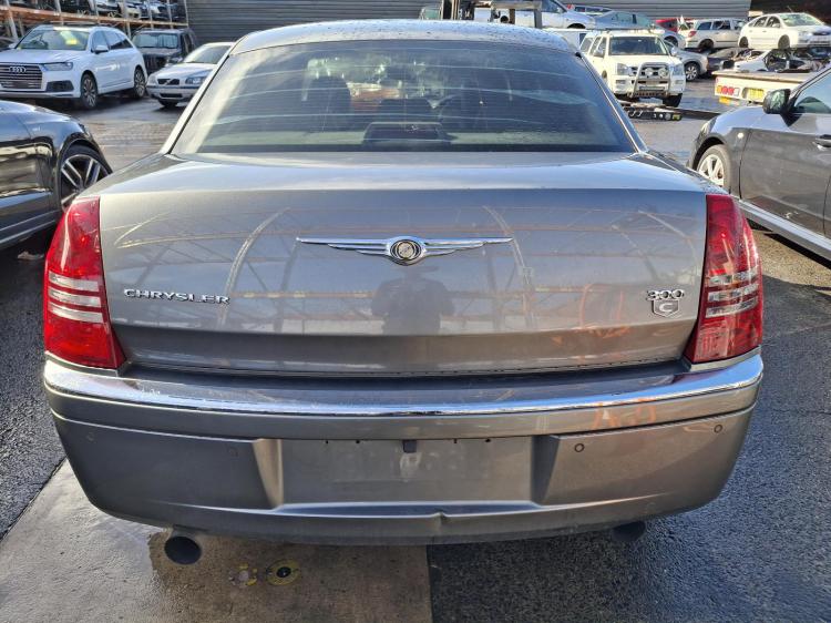 chrysler 300c LE Jun 2008 Parts & Wrecking
