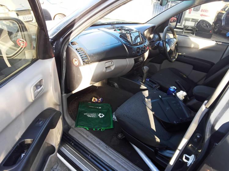 mitsubishi Triton GL-R Nov 2009 Parts & Wrecking