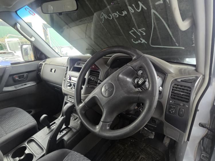 mitsubishi Pajero NP GLX Jul 2005 Parts & Wrecking