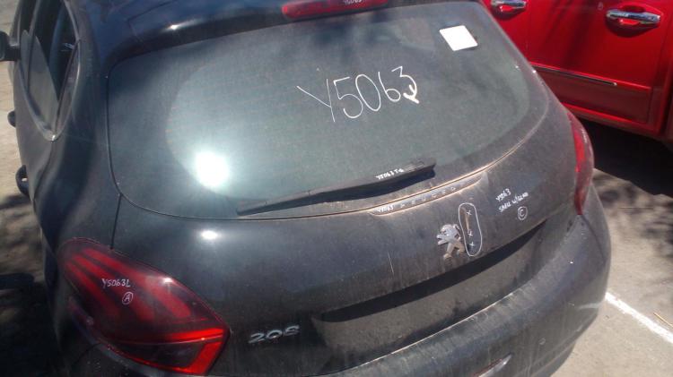 peugeot 208 ALLURE Oct 2015 Parts & Wrecking
