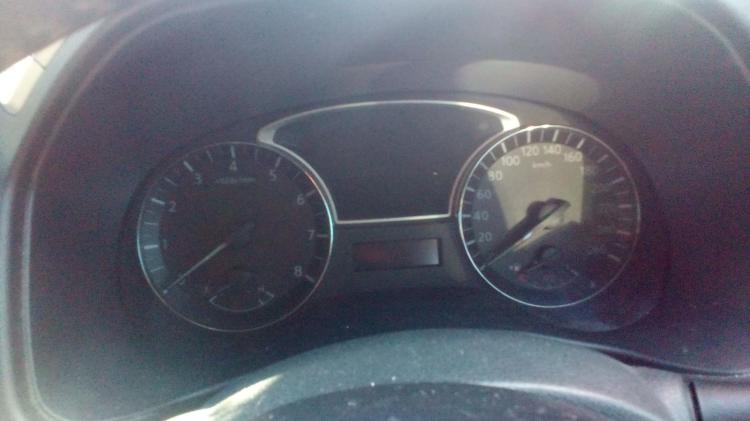 nissan Pathfinder ST Oct 2013 Parts & Wrecking