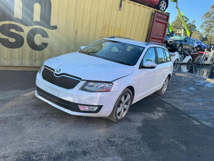 skoda Octavia 5E5 Apr 2014 Parts & Wrecking