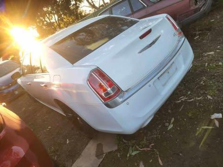 chrysler 300c Jul 2013 Parts & Wrecking