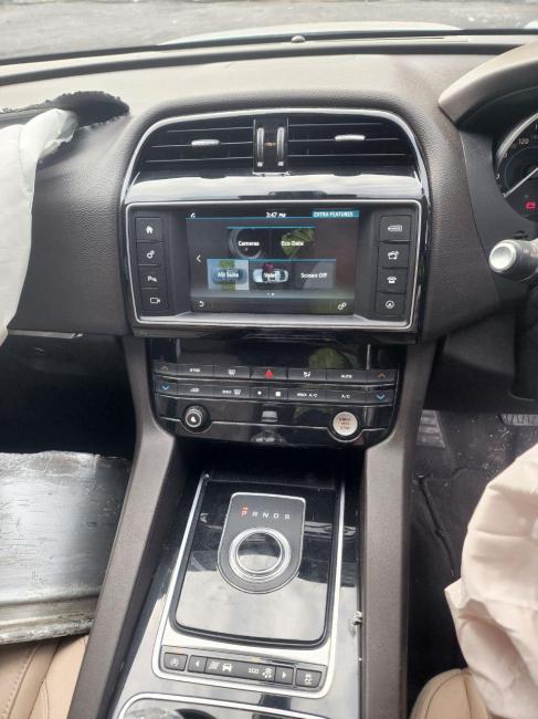 jaguar F Pace 2016 Parts & Wrecking