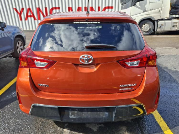 toyota Corolla ZRE182R Oct 2014 Parts & Wrecking