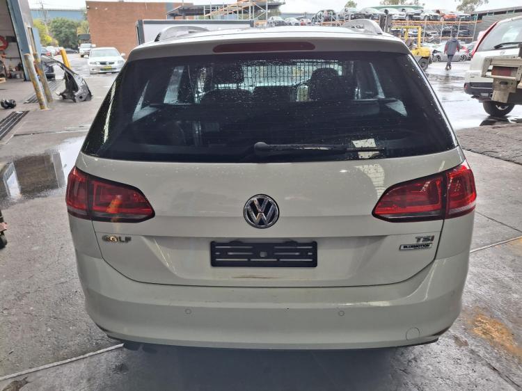 volkswagen Golf A7 Jul 2017 Parts & Wrecking