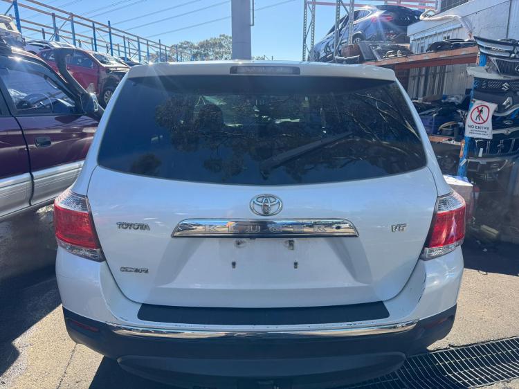 toyota Kluger 2012 Parts & Wrecking