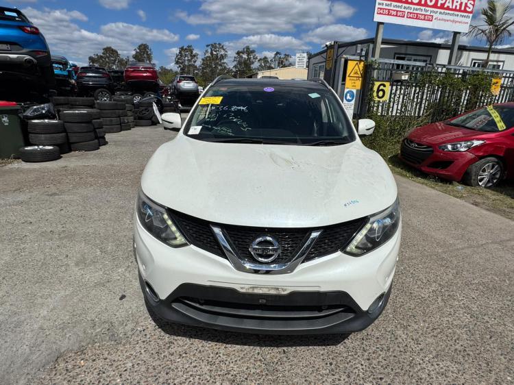 nissan Qashqai Oct 2016 Parts & Wrecking