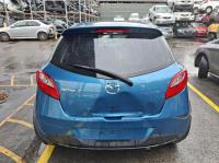 2014 Mazda 2 DE image 5