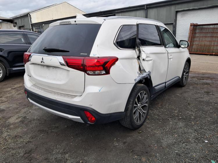 mitsubishi Outlander ZL Feb 2018 Parts & Wrecking