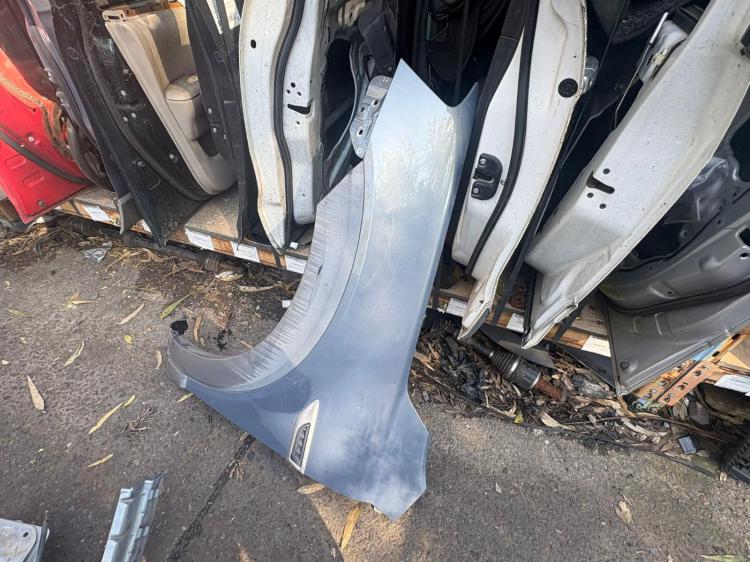 holden Captiva 2013 Parts & Wrecking