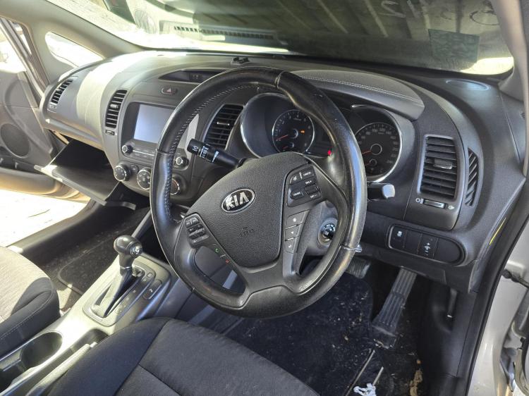 kia Cerato YD S PREMIUM Dec 2014 Parts & Wrecking