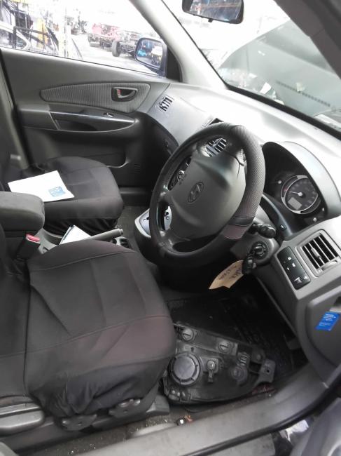 hyundai Tucson CITY Jul 2006 Parts & Wrecking