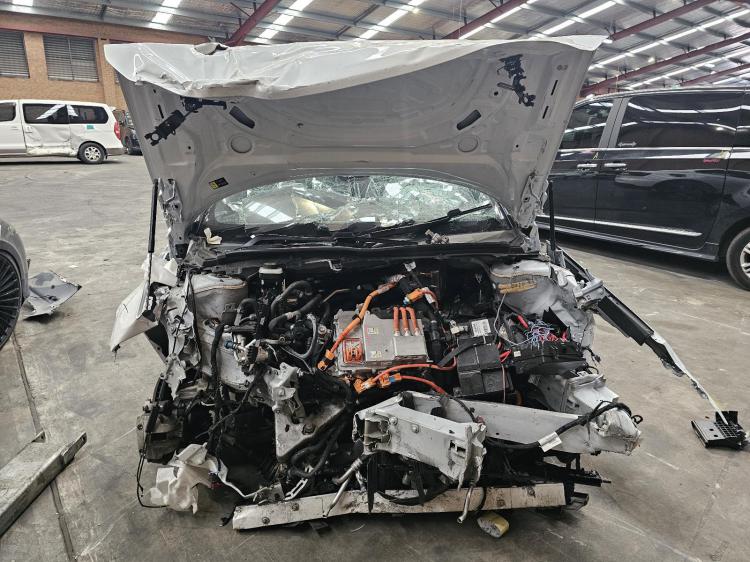 polestar 2 LONG RANGE SINGLE MOTOR May 2023 Parts & Wrecking