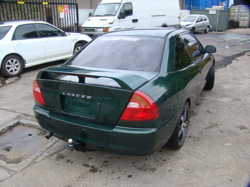 mitsubishi Lancer CE 2000 Parts & Wrecking