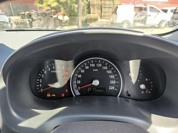 kia Carnival GBB8J46 SLI Jul 2010 Parts & Wrecking