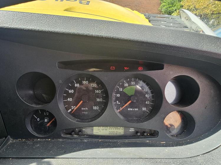 iveco Daily 3RD GEN MWB MID ROOF Apr 2006 Parts & Wrecking
