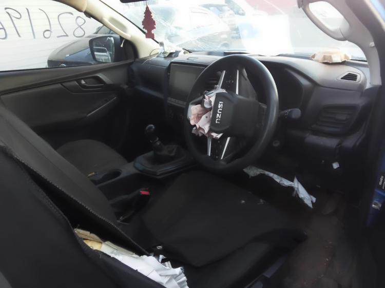 isuzu D-max SX HI-RIDE 2023 Parts & Wrecking