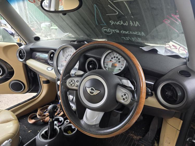 mini Cooper R56 Jan 2007 Parts & Wrecking