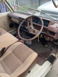 1984 Mitsubishi L300 Van image 5