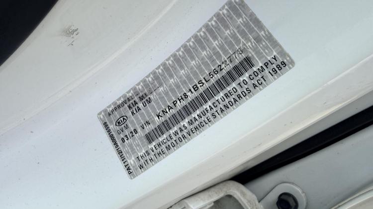 kia Um SORENTO Parts & Wrecking