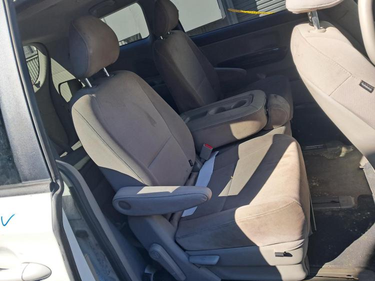 kia Carnival YP 2015 Parts & Wrecking