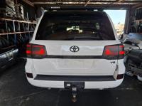 2018 Toyota Landcruiser VDJ200R image 5
