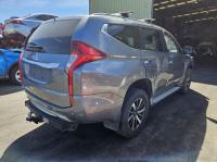 2017 Mitsubishi Pajero Sport QE image 5